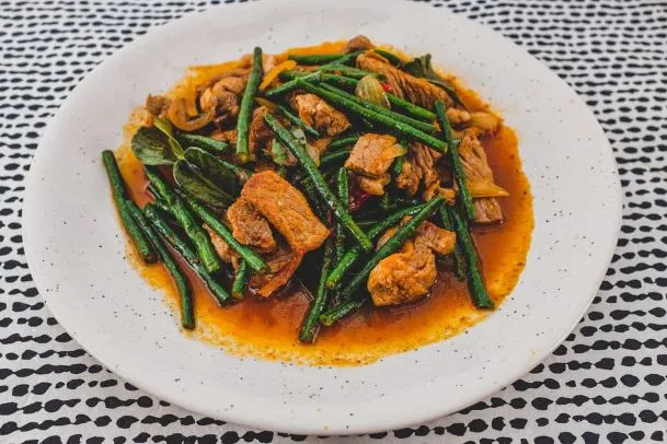 Pad Green Beans with Mushrooms at Pin Toh Asian